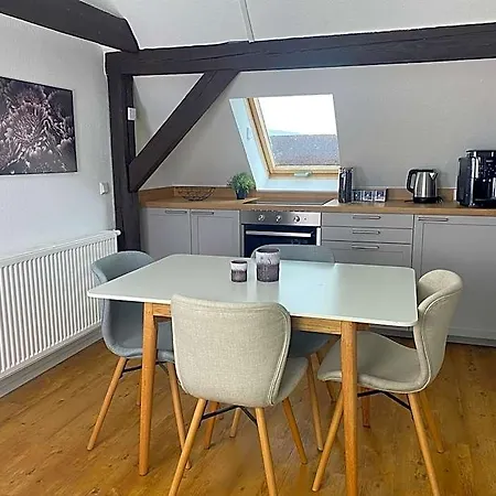 Hotel Emma 3*